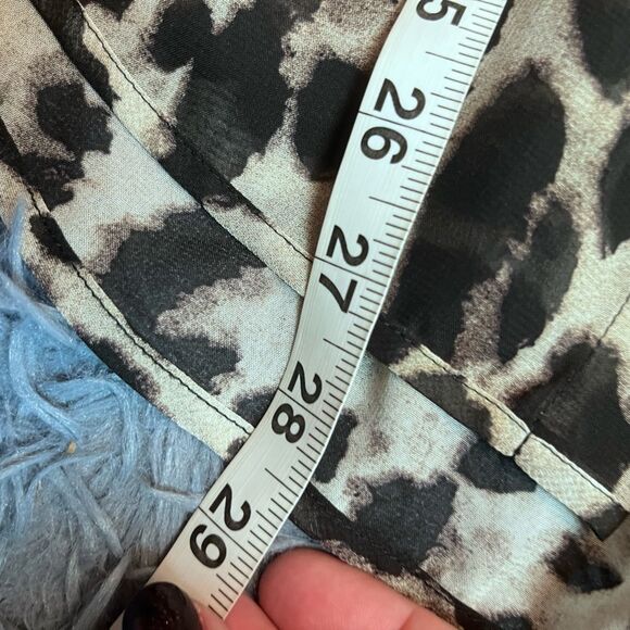 Brochu Walker The Looker Layered V-Neck Sweater Light Chia Printed Combo Size XS - Picture 5 of 6